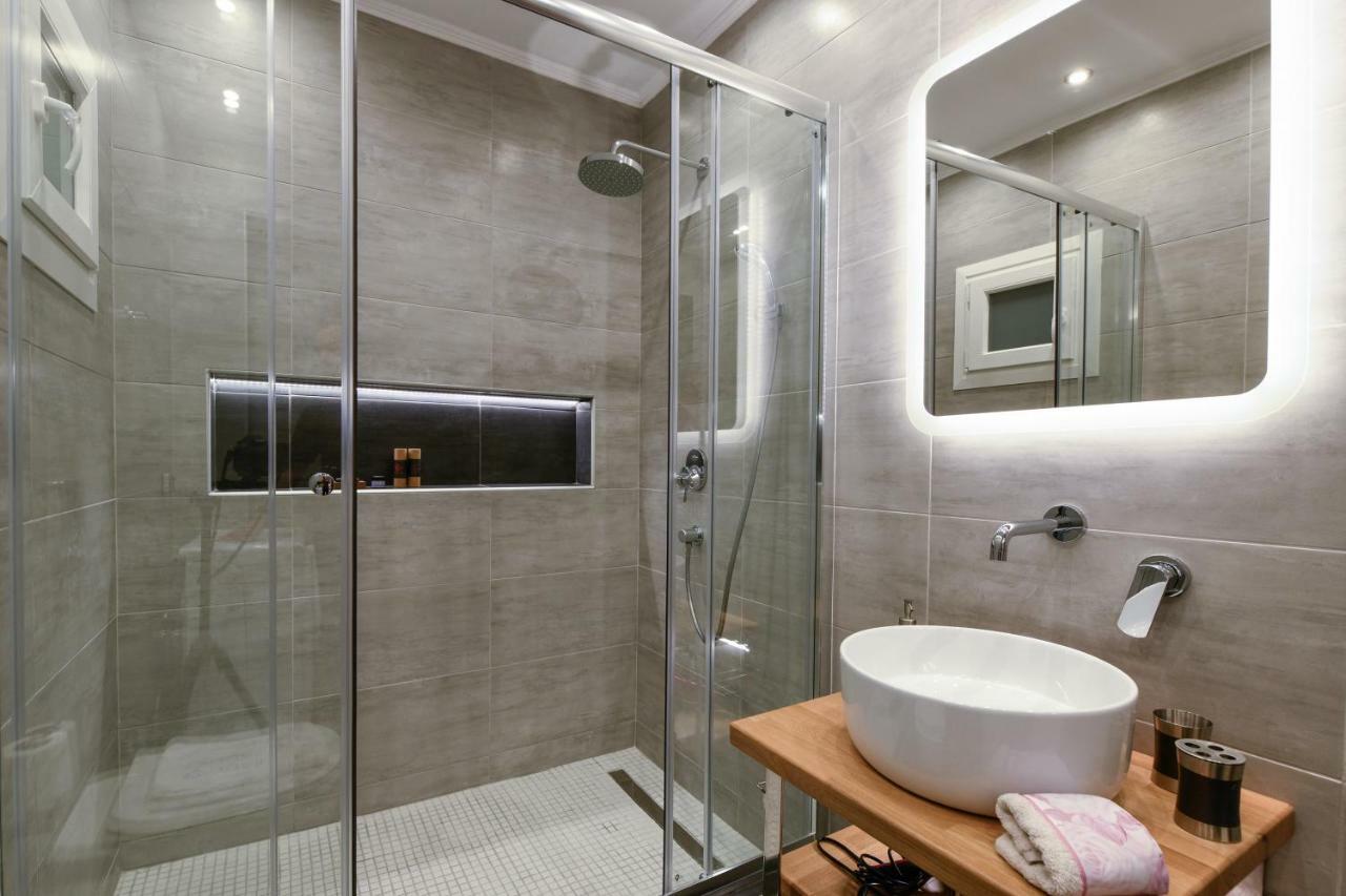 Adell Luxury Apartments Кавала Екстер'єр фото